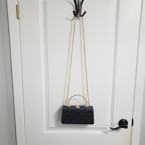 MW Black Box Gold Chain Clutch Crossbody Bag - Picture 9 of 10